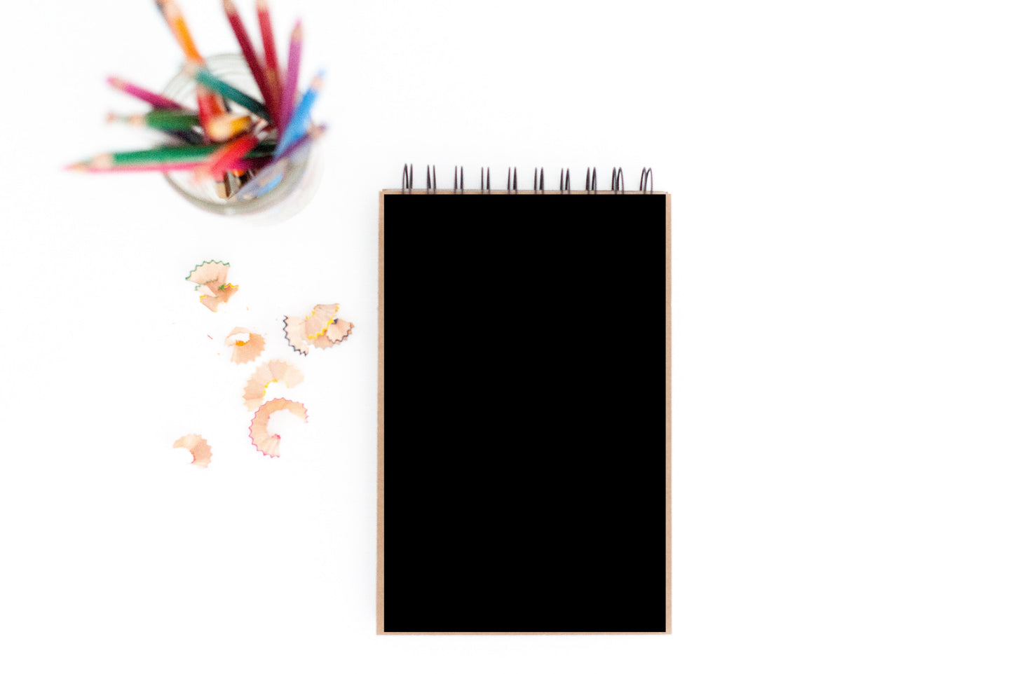 "No Limit to Imagination'' Travel Art Set